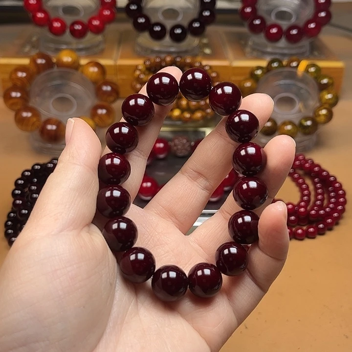 手串/手链贝壳杉（血龙木）