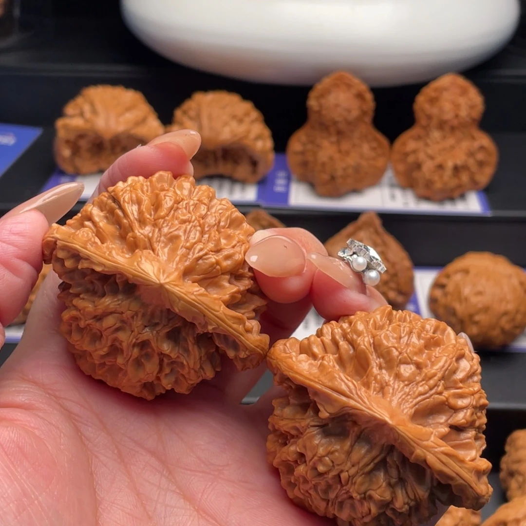 文玩核桃吊坠官帽51