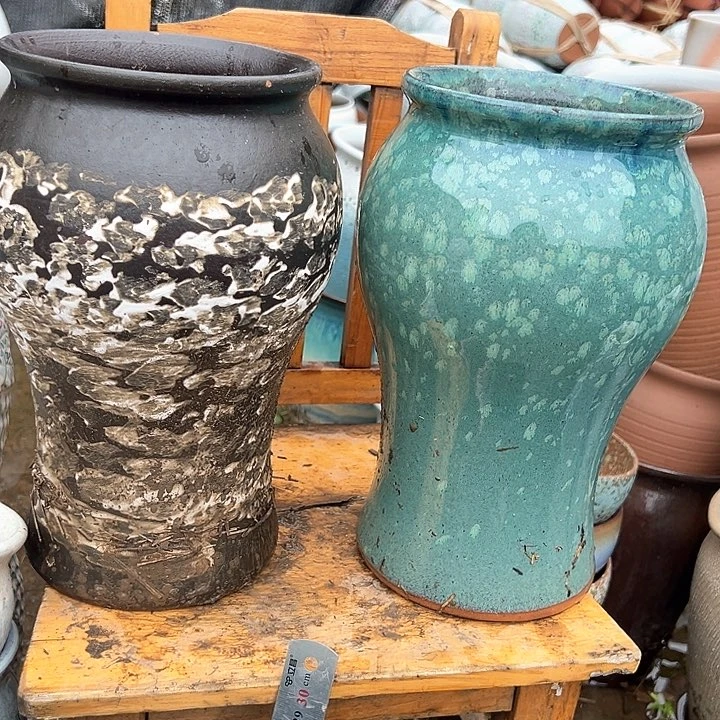 紫砂花盆口16高28。。。。。。。。。。。。。。