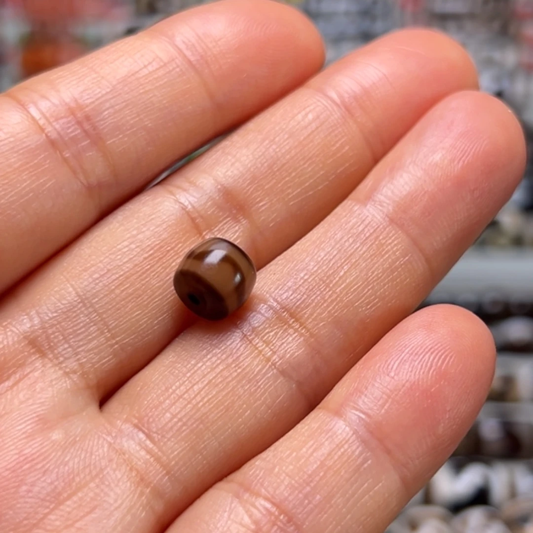 小***鱼玛瑙/玉髓未镶嵌颈饰