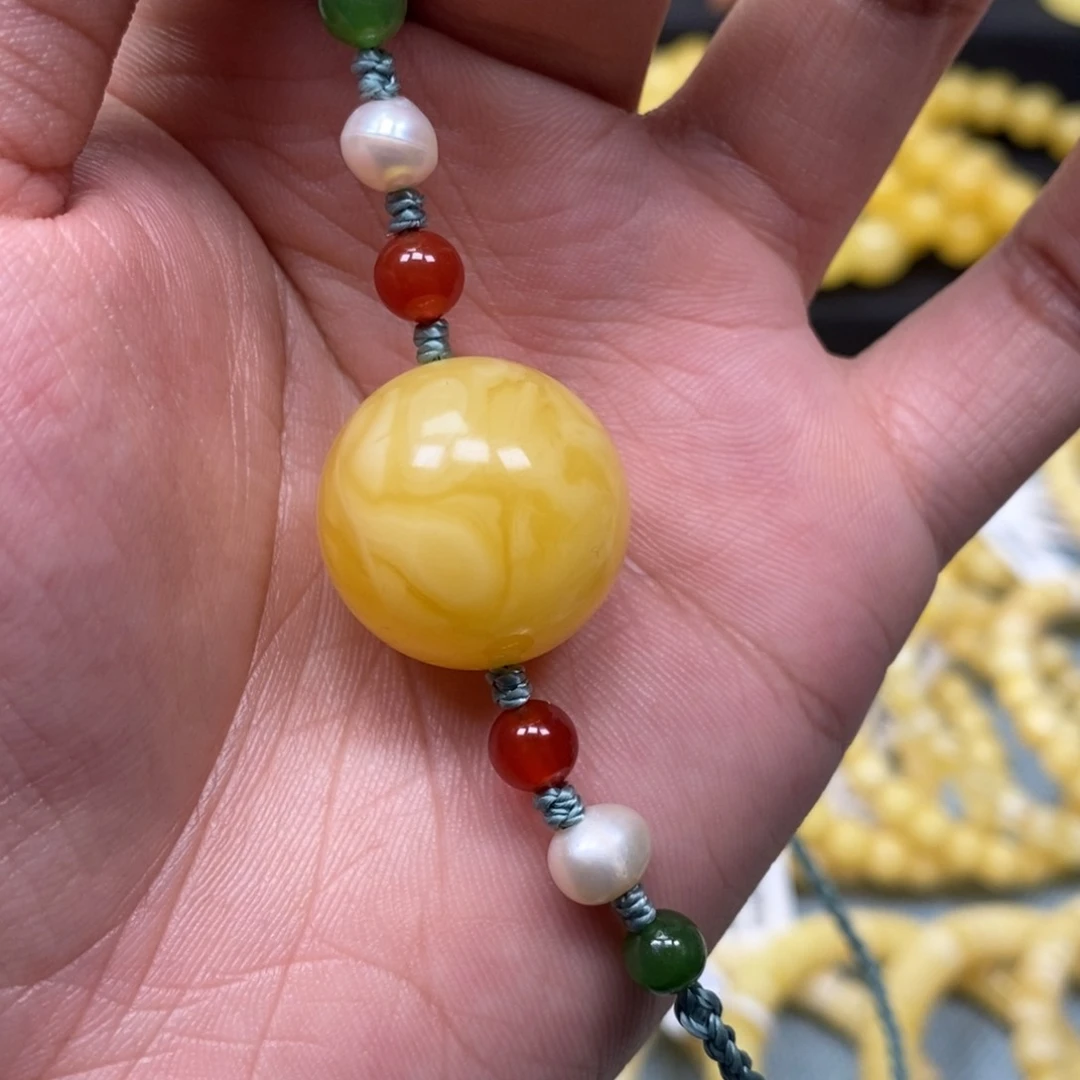 未镶嵌琥珀裸石21.9尺寸