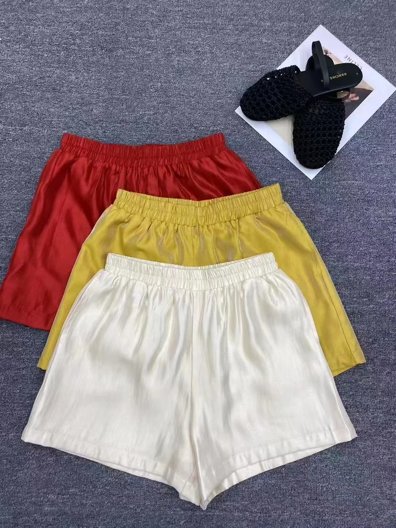 高端定制欧货时尚松紧腰丝毛珠光显瘦洋气短裤