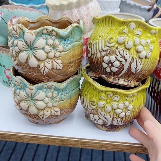 e多肉绿植陶瓷花盆9.9包邮，有空