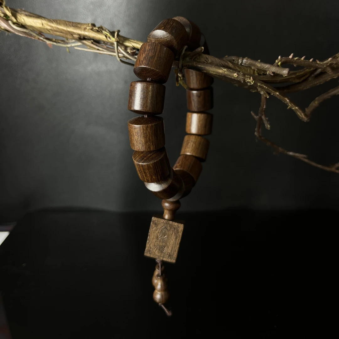 S-0017 精选手串搭配无礼盒