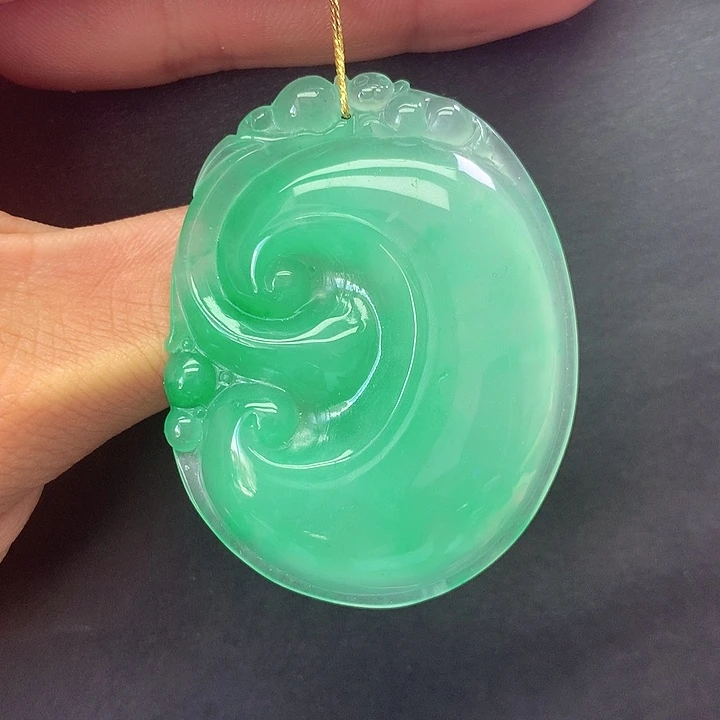 石英质玉未镶嵌颈饰