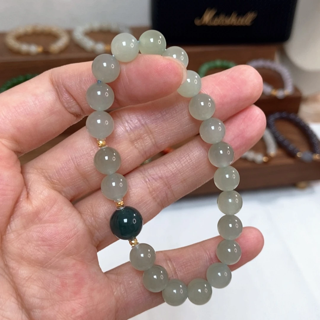 手链18K金镶嵌和田玉8mm冰底蓝晴