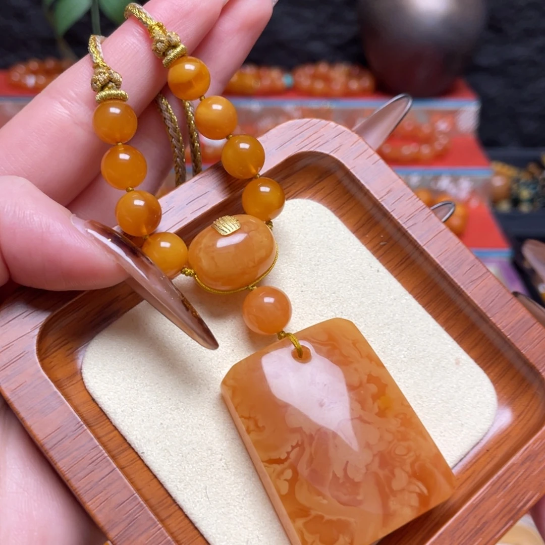 蜜蜡未镶嵌颈饰项链