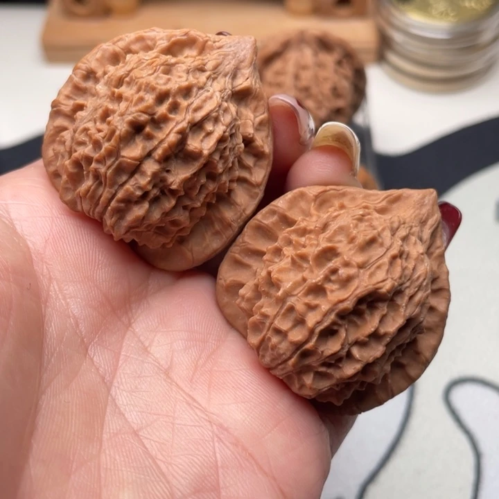 文玩核桃把件朱雀