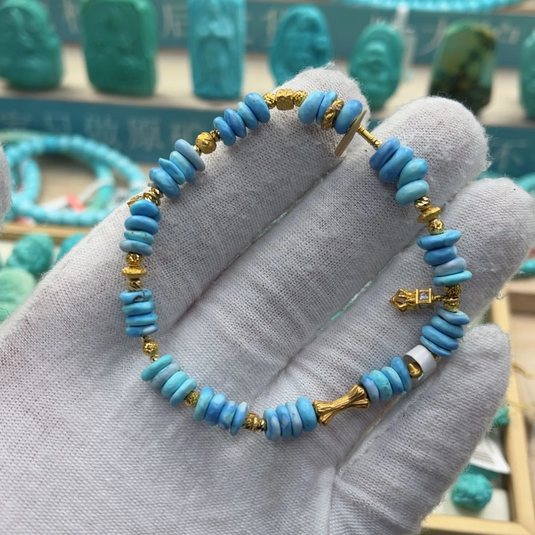 绿松石配饰未镶嵌