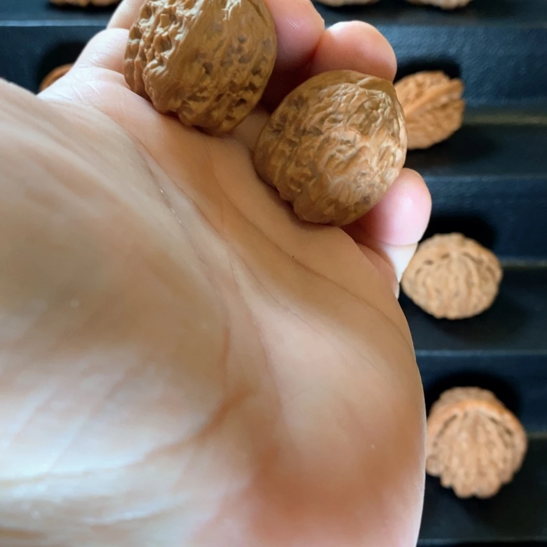 桃核把件野生原树鸡心29福利