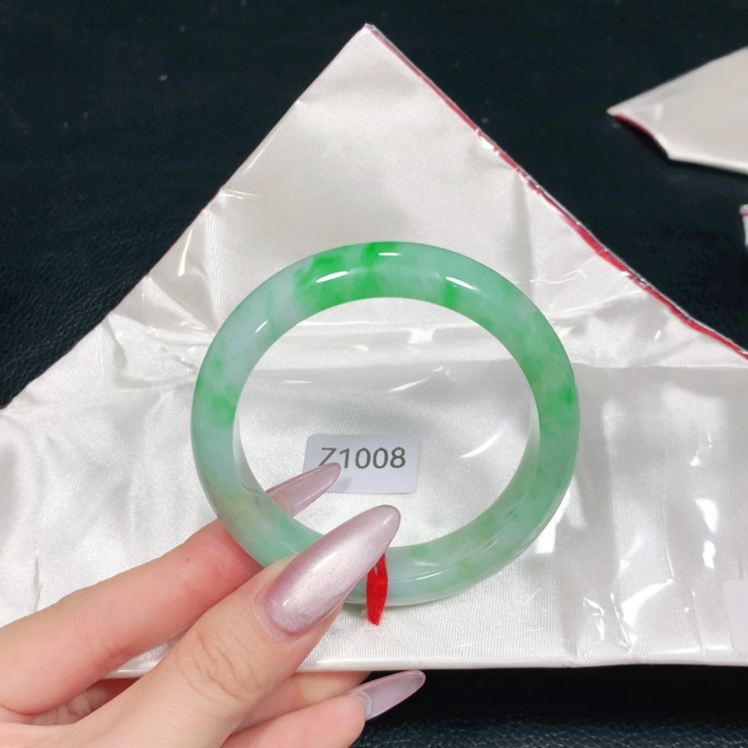 翡翠未镶嵌手镯天然翡翠手镯04