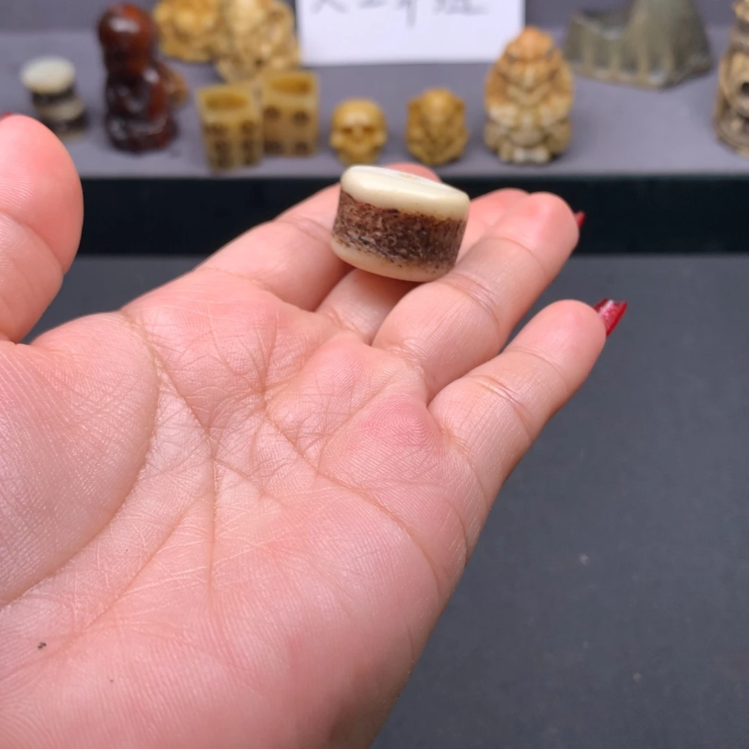 驼骨把件好看牛嘎