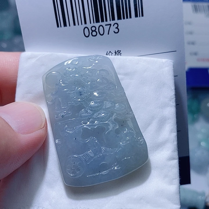 翡翠未镶嵌颈饰天光墟翡翠市场现金代购