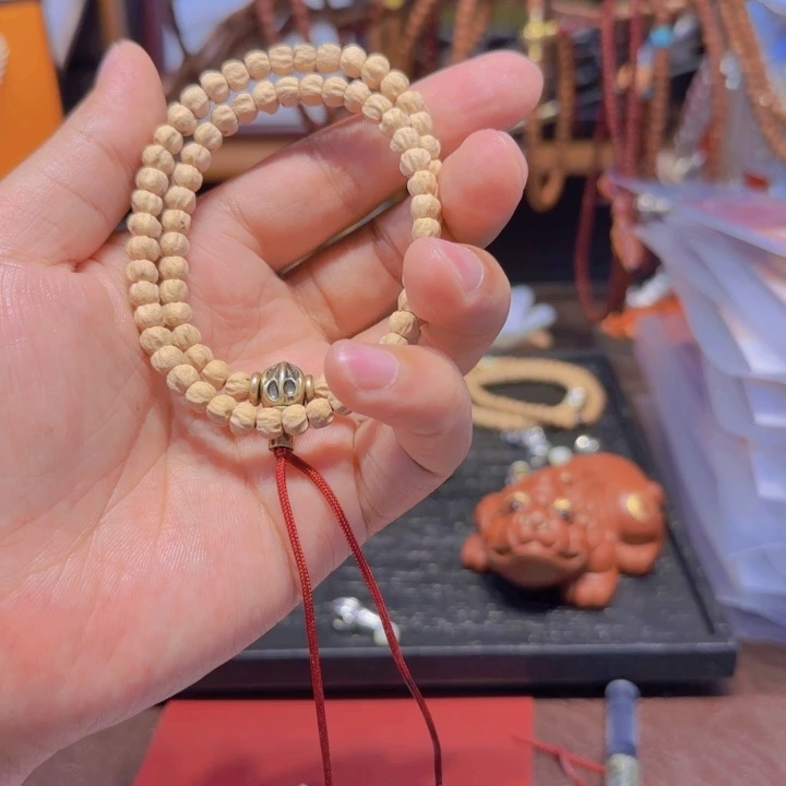 柏香籽/百香籽吊坠我****、