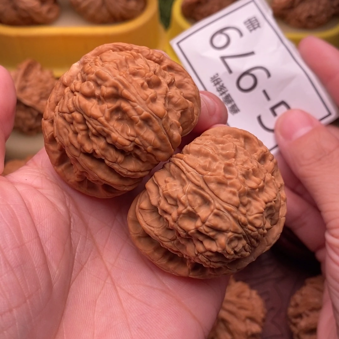 把件文玩核桃球白45