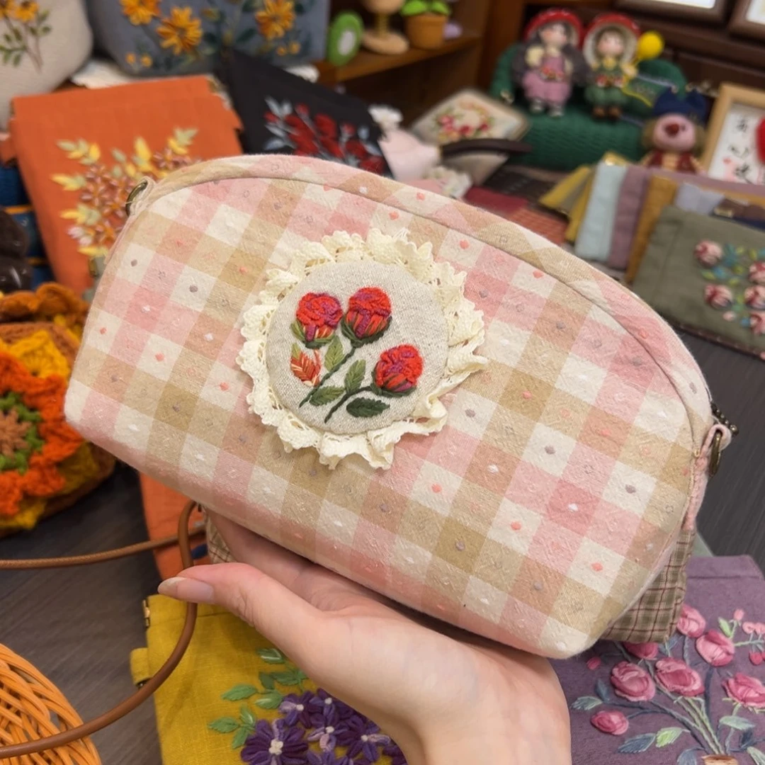 毛绒钩织刺绣手工包包玩偶居家用品