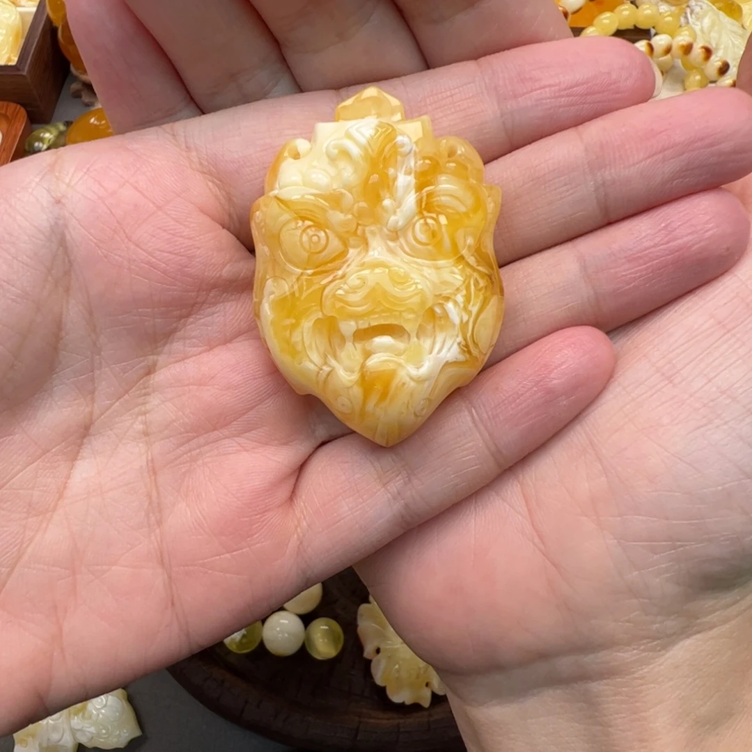 S***e蜜蜡未镶嵌裸石蜜蜡
