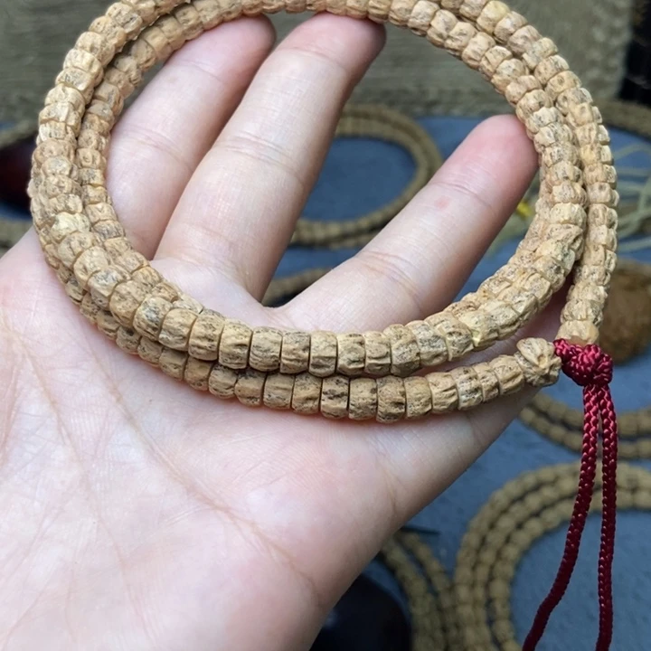 【闪购商品】吊坠柏香籽/百香籽