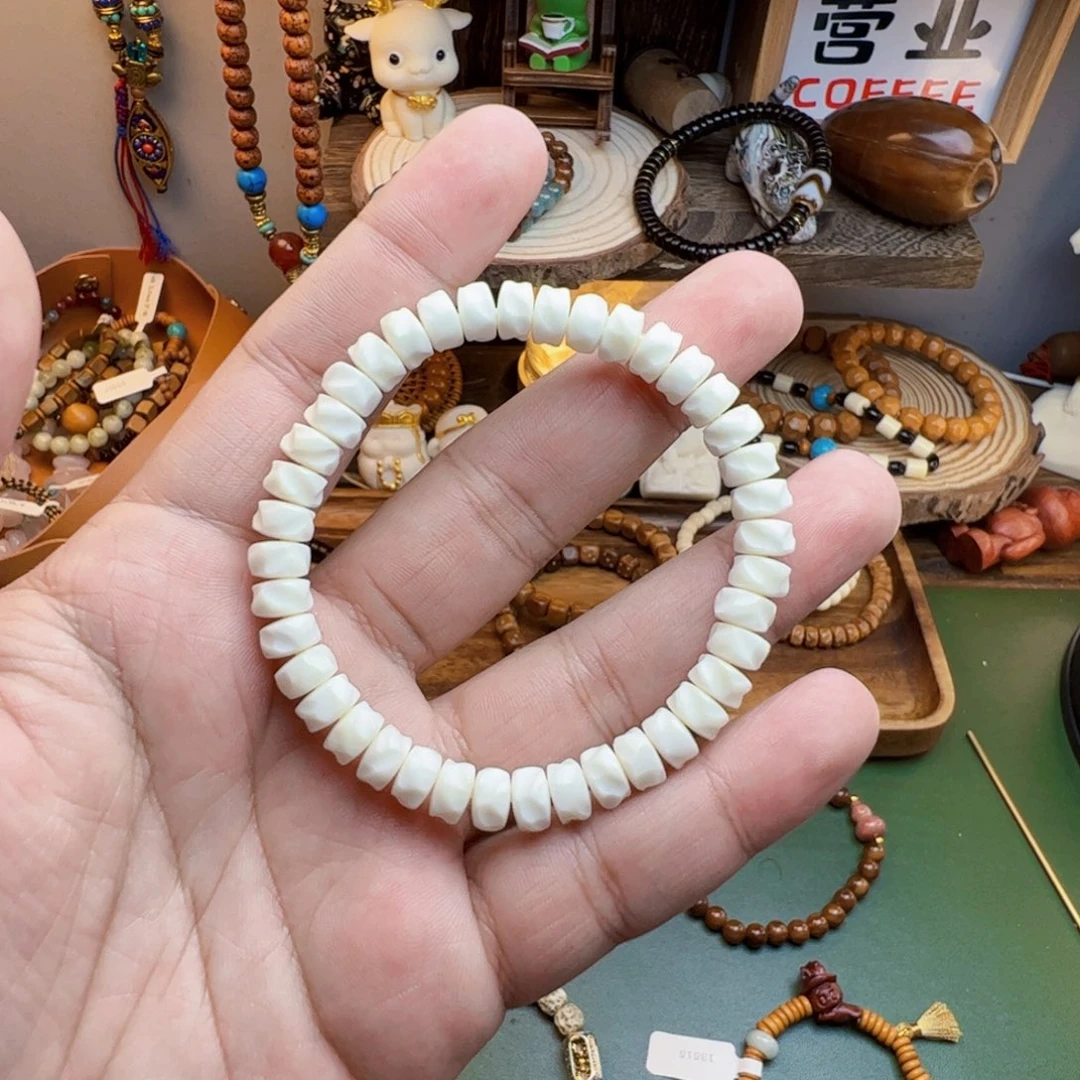 菩提根/象牙果手串