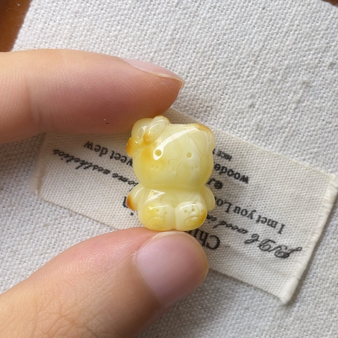 未镶嵌琥珀裸石小猫咪