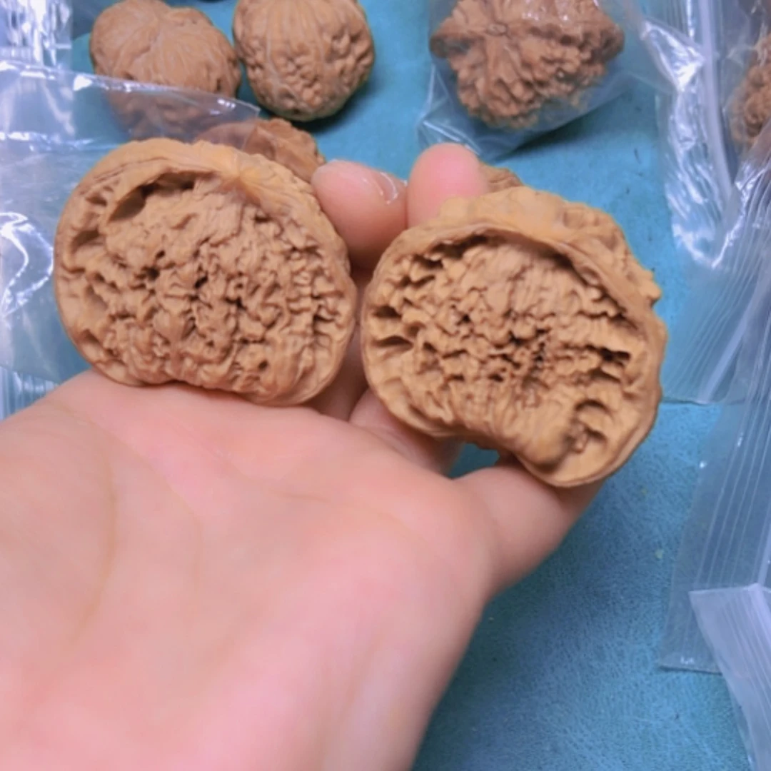 【闪购商品】把件核桃43蛇头修尖