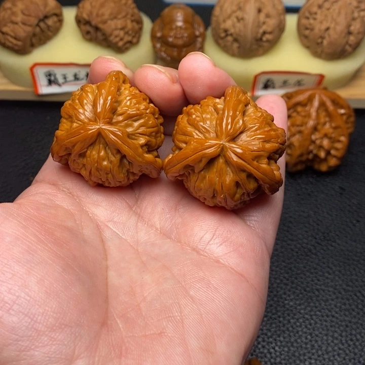 把件文玩核桃?*工艺三棱