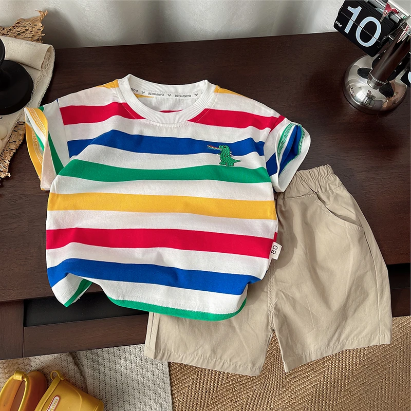 男童可爱彩虹恐龙条纹短袖套装小童夏款儿童帅气夏季潮男宝宝童装