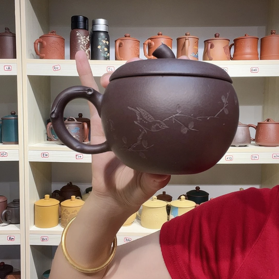 紫砂茶杯手工作的
