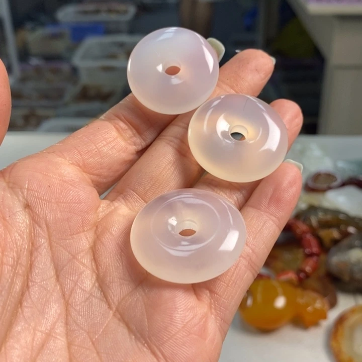 玛瑙/玉髓未镶嵌吊坠(不含链)