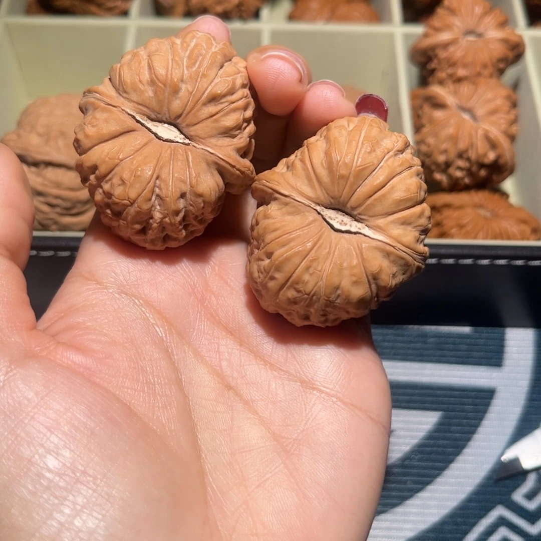 飞***姐文玩核桃吊坠南瓜39