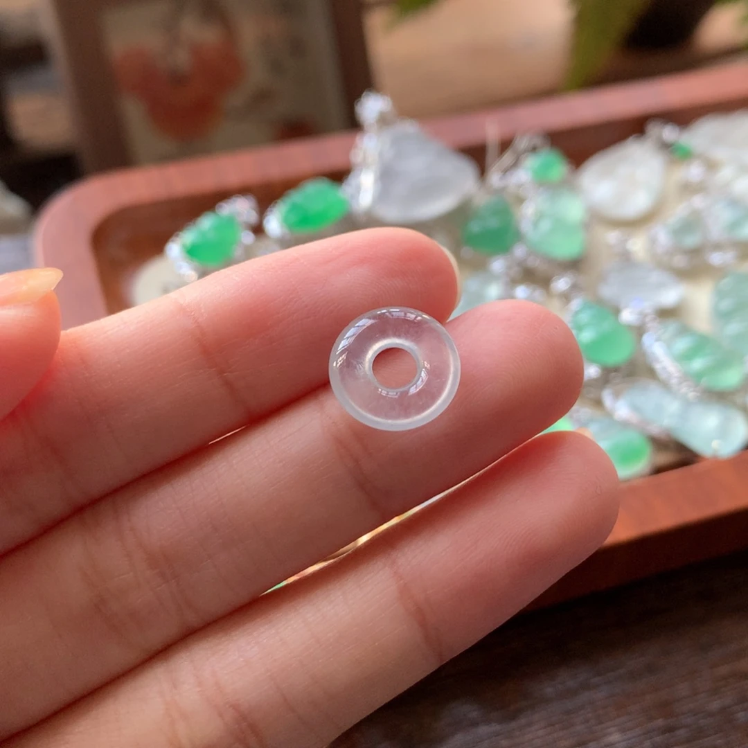 颈饰未镶嵌翡翠甜甜圈