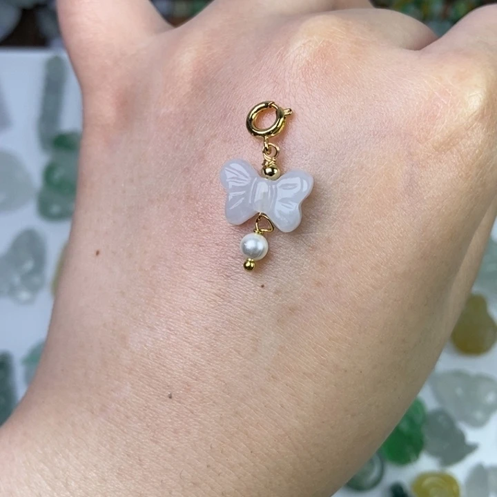 定制翡翠未镶嵌蝴蝶结