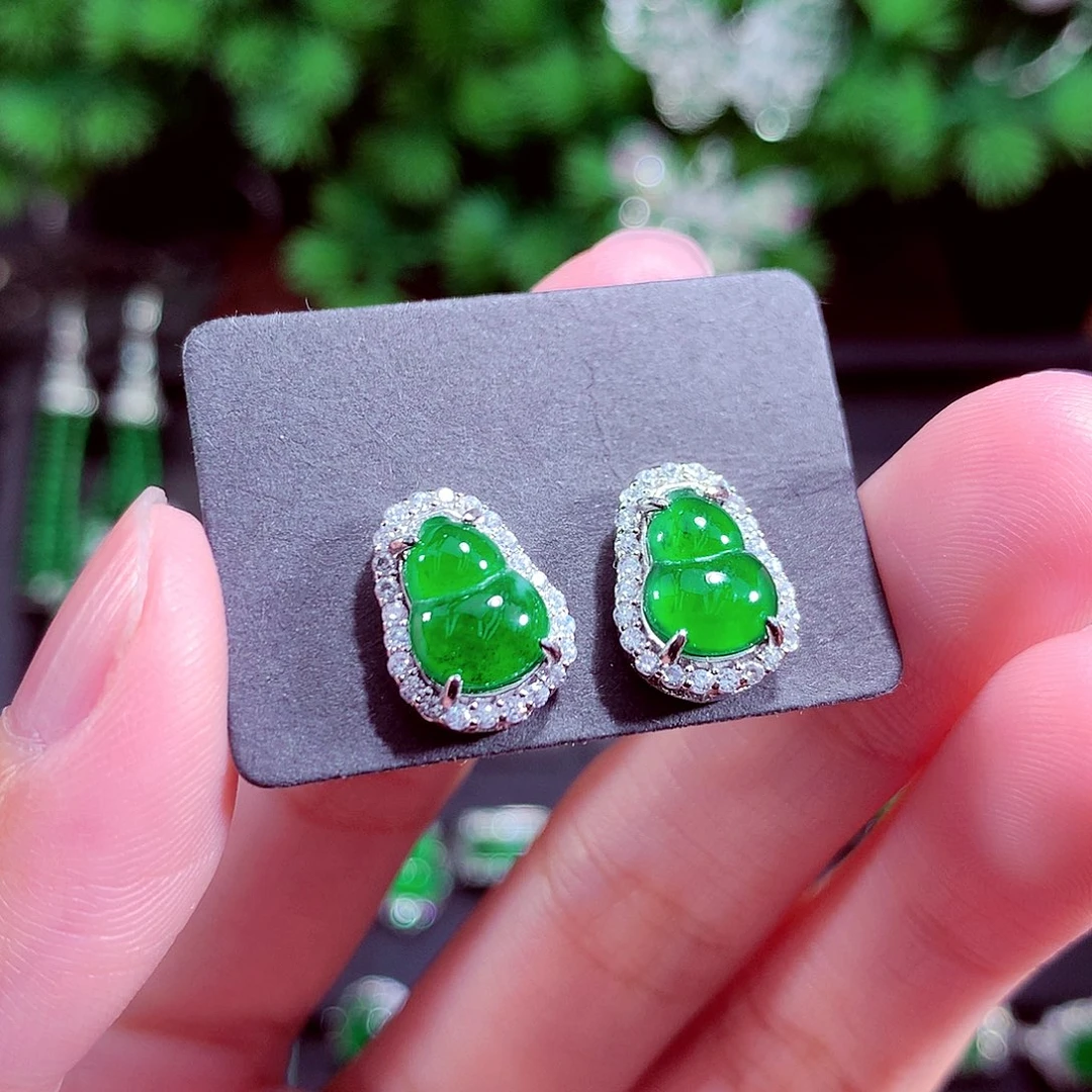 颈饰未镶嵌翡翠天然