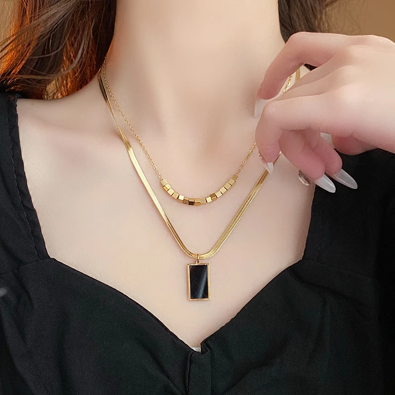 钛钢项链 新款黑色十方牌双层叠戴锁骨链轻奢钛钢时尚百搭颈链女