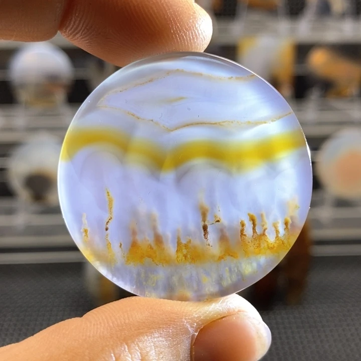 玛瑙/玉髓颈饰未镶嵌