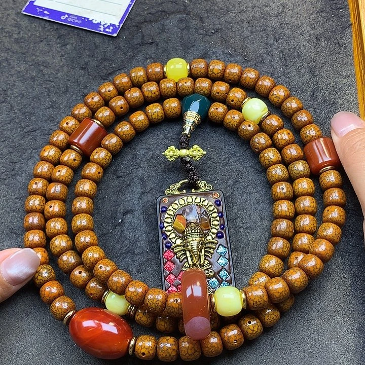 吊坠星月菩提脖挂