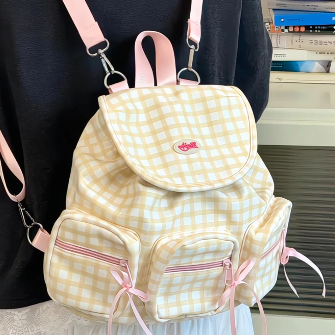 小众设计休闲软妹双肩包女轻便通勤旅游背包日系可爱少女出游包包