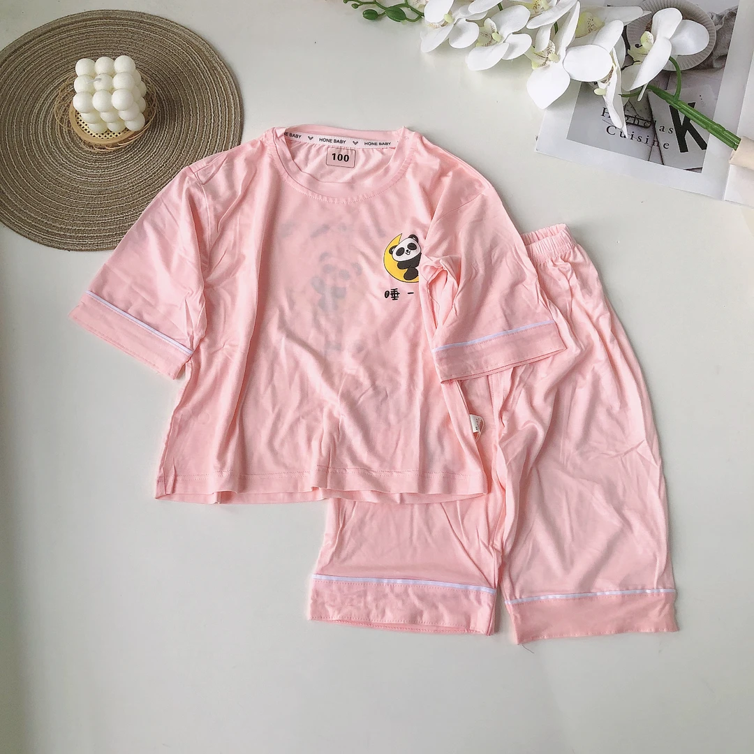 A157新款儿童夏月亮熊猫套装小印象