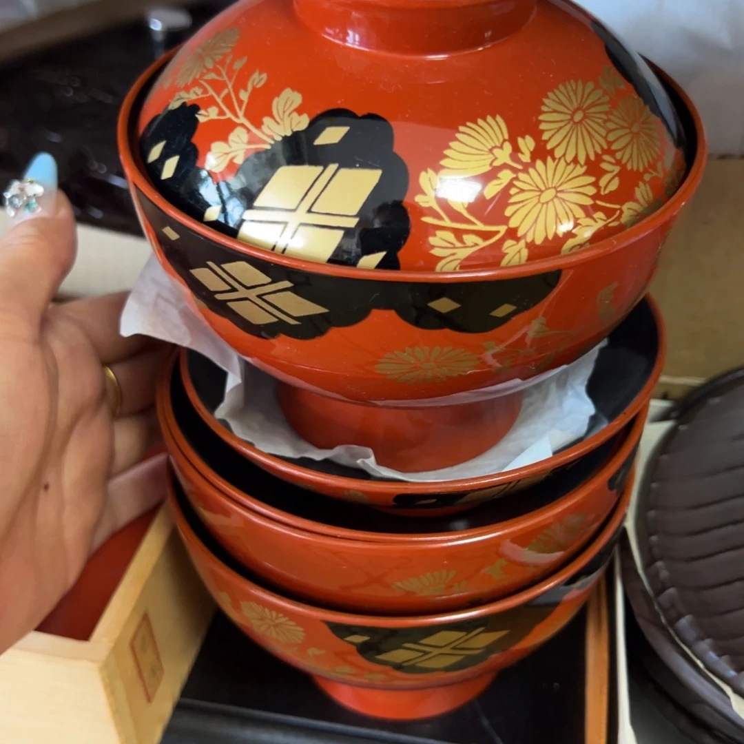 盖碗瓷器直播放漏中