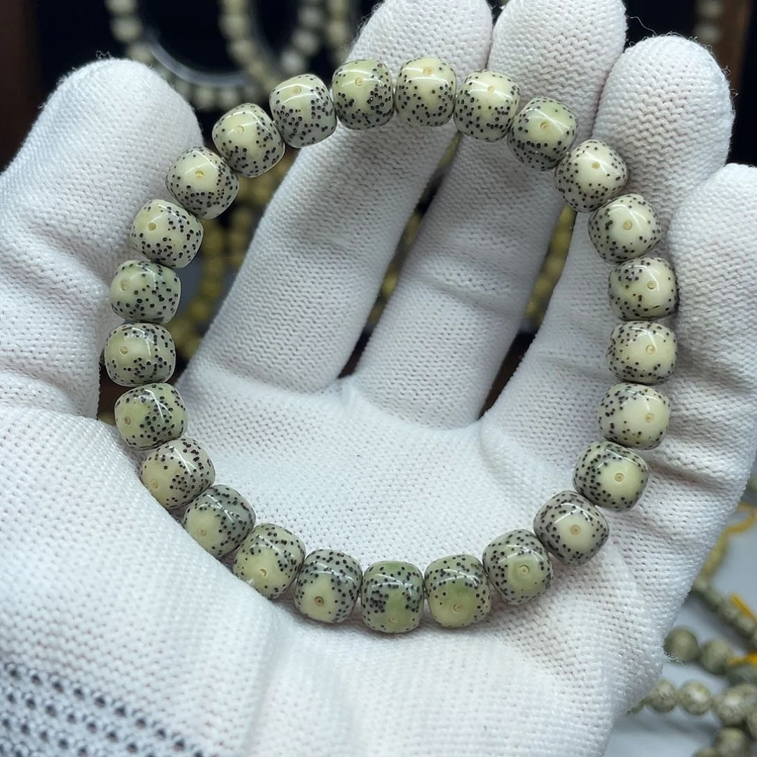 星月菩提手串9-8，糯冰大眼睛