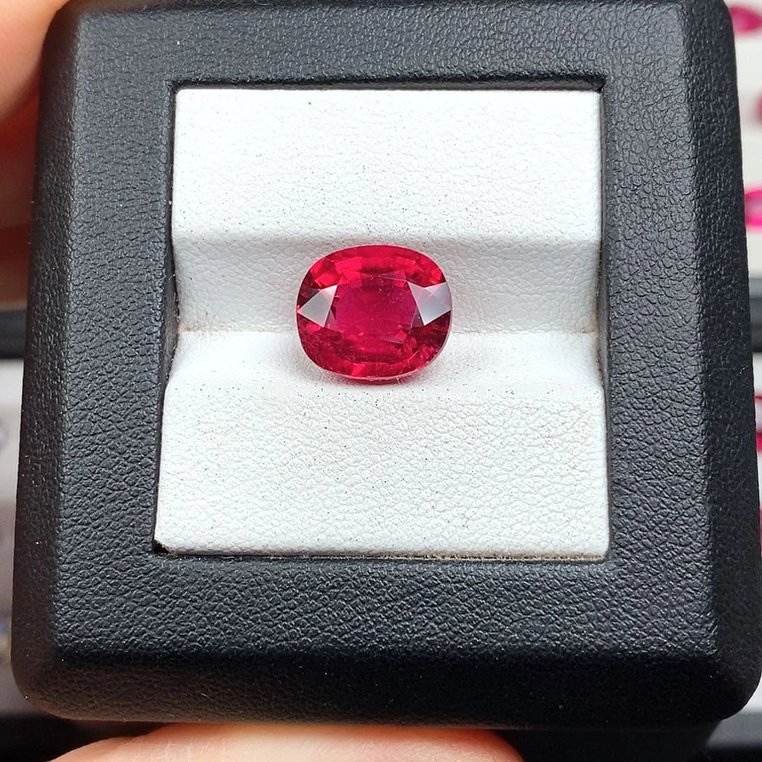 碧玺裸石未镶嵌6.82ct