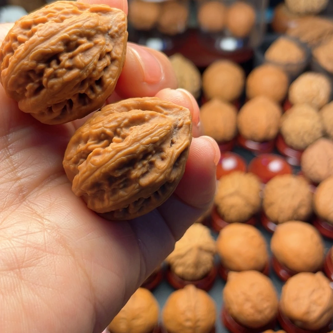 文玩核桃把件易*z核桃