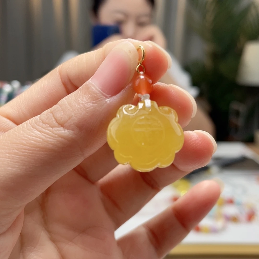 未镶嵌琥珀裸石蜜蜡吊坠