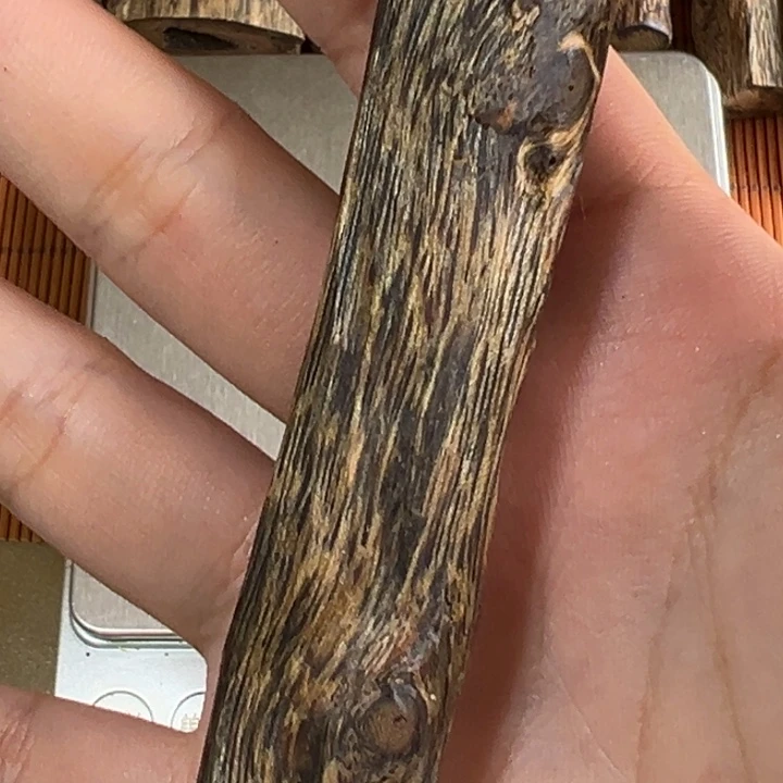 沉香沉香碎屑棋楠沉香原材料9