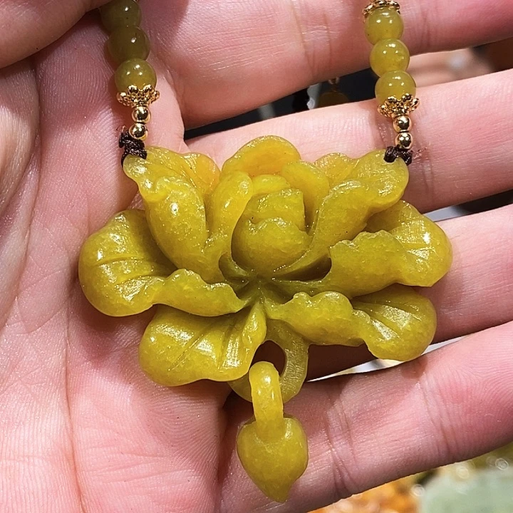 未镶嵌岫玉毛衣链