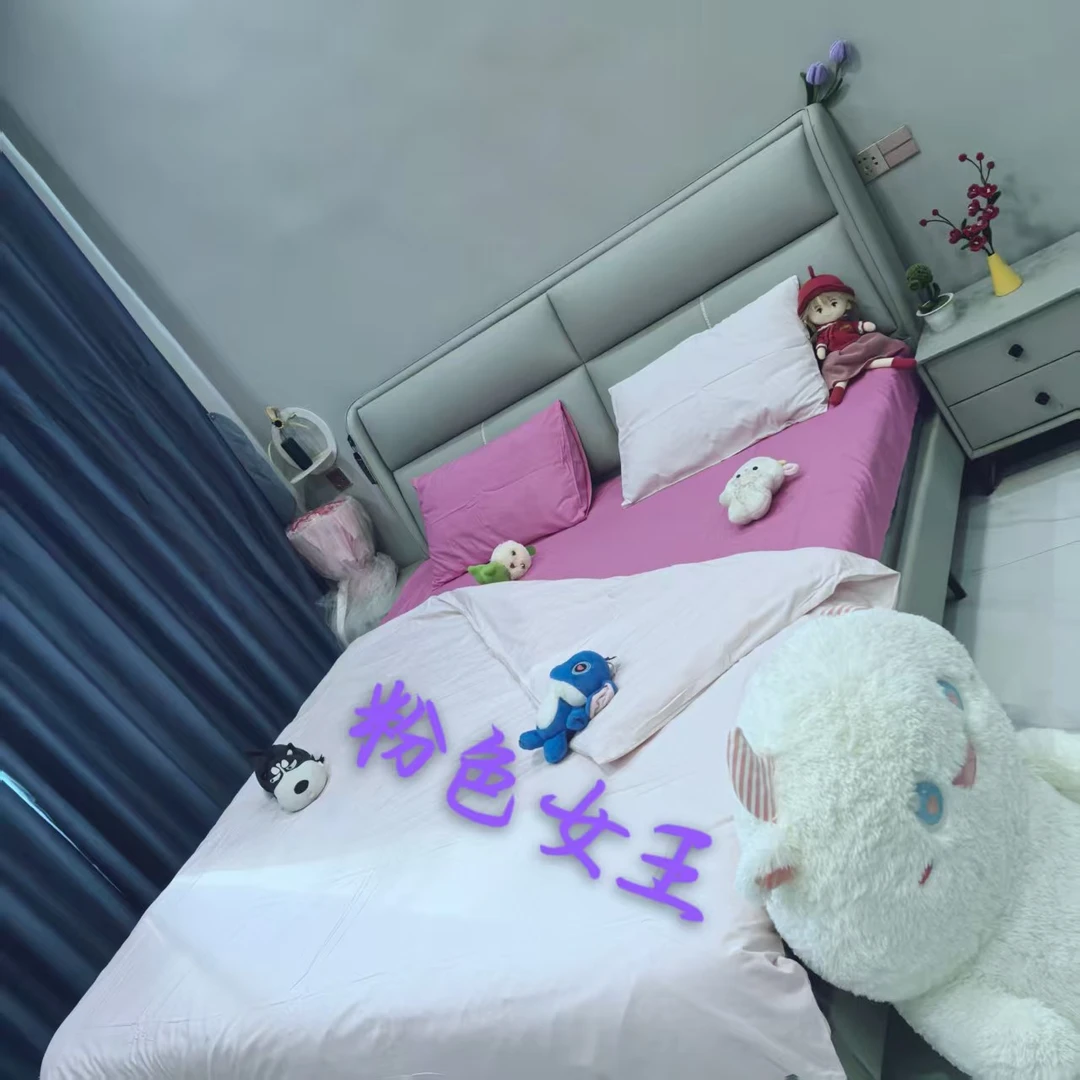 撞色款 简约复古风   很淡的粉和树莓粉相拼 被套微微瑕