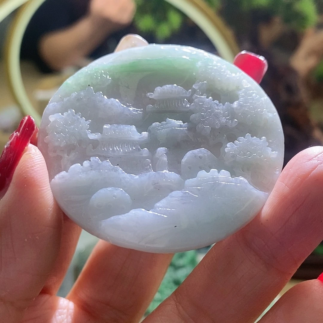 【闪购商品】翡翠颈饰未镶嵌山水