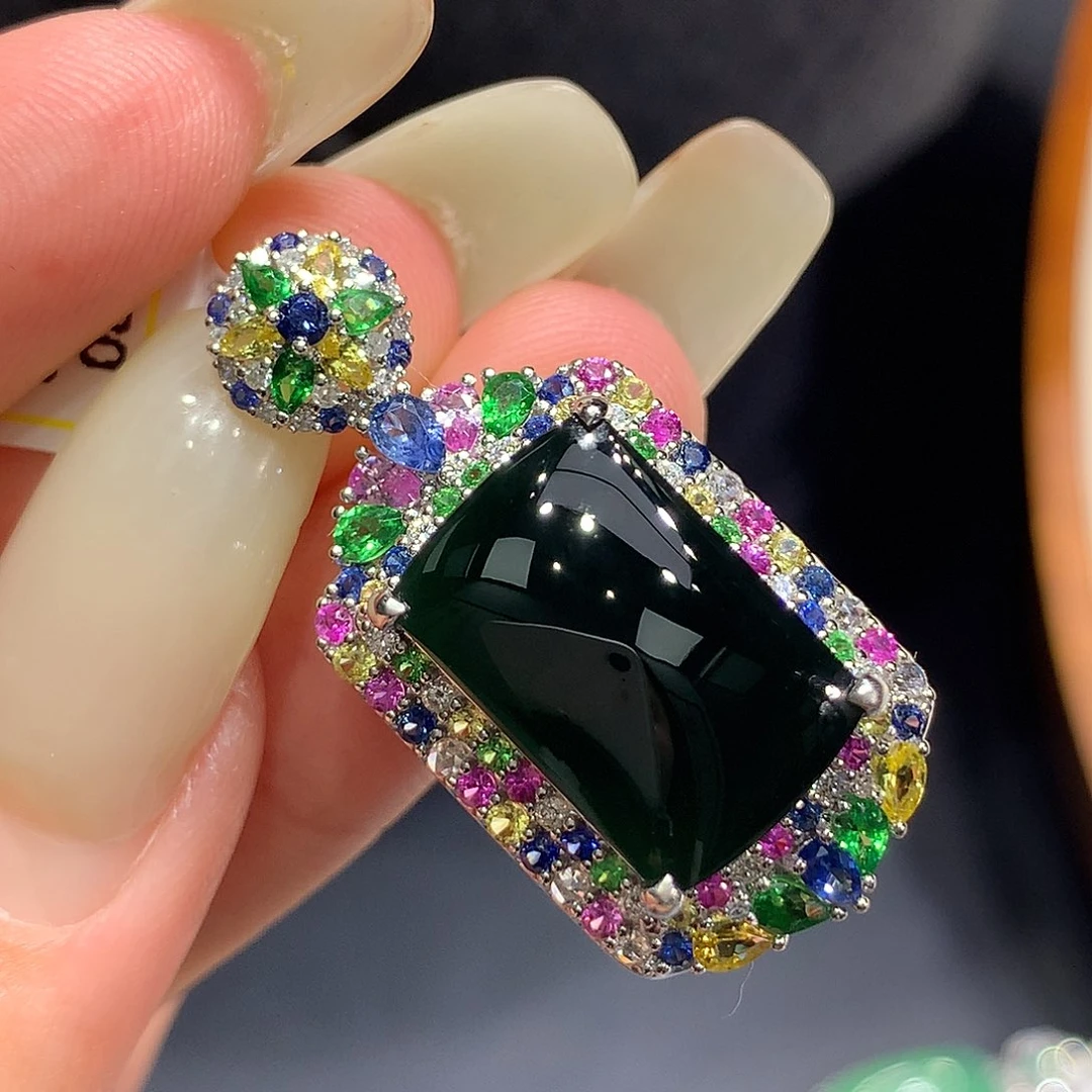 翡翠18K金镶嵌吊坠(不含链)