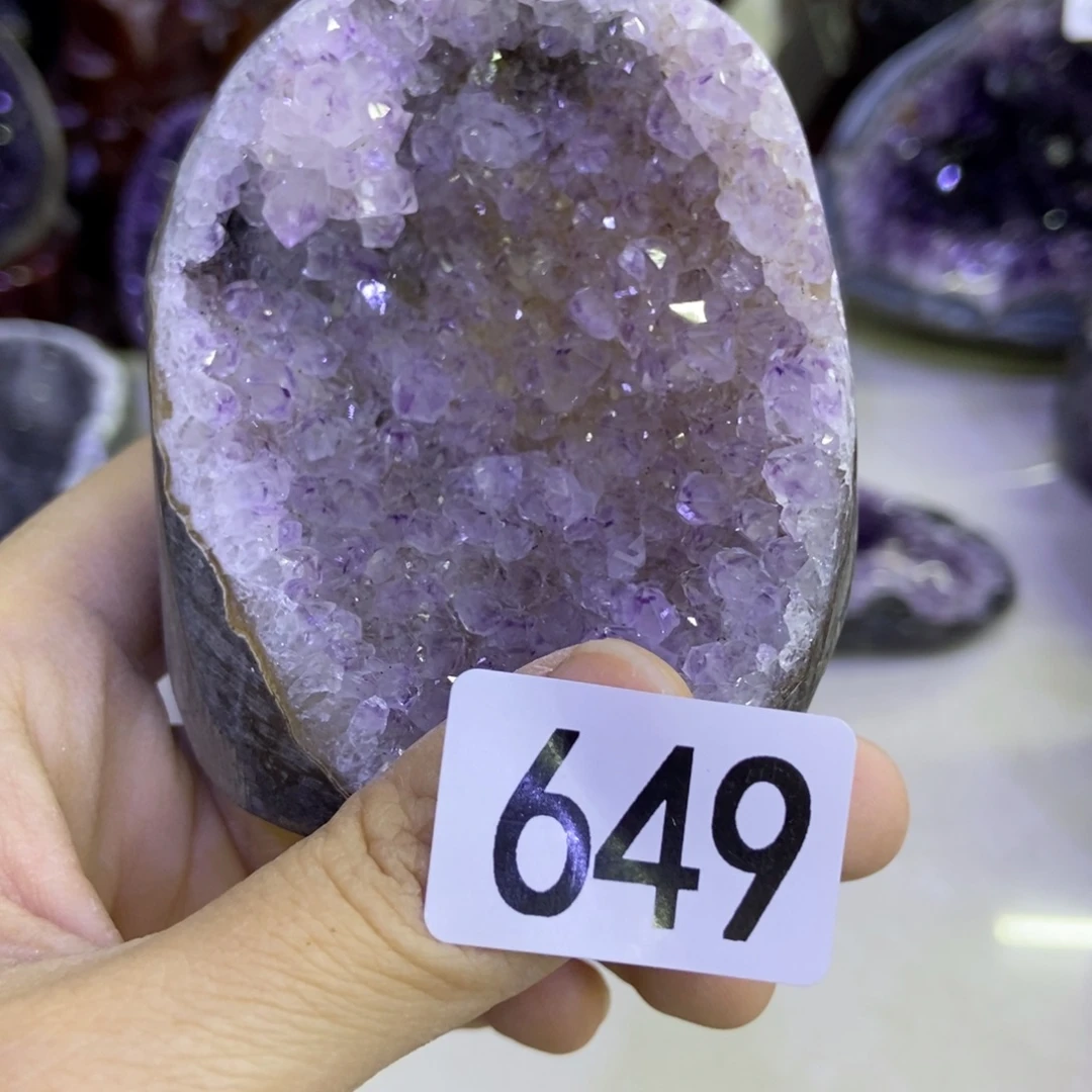 未镶嵌大型摆件（非配饰）水晶