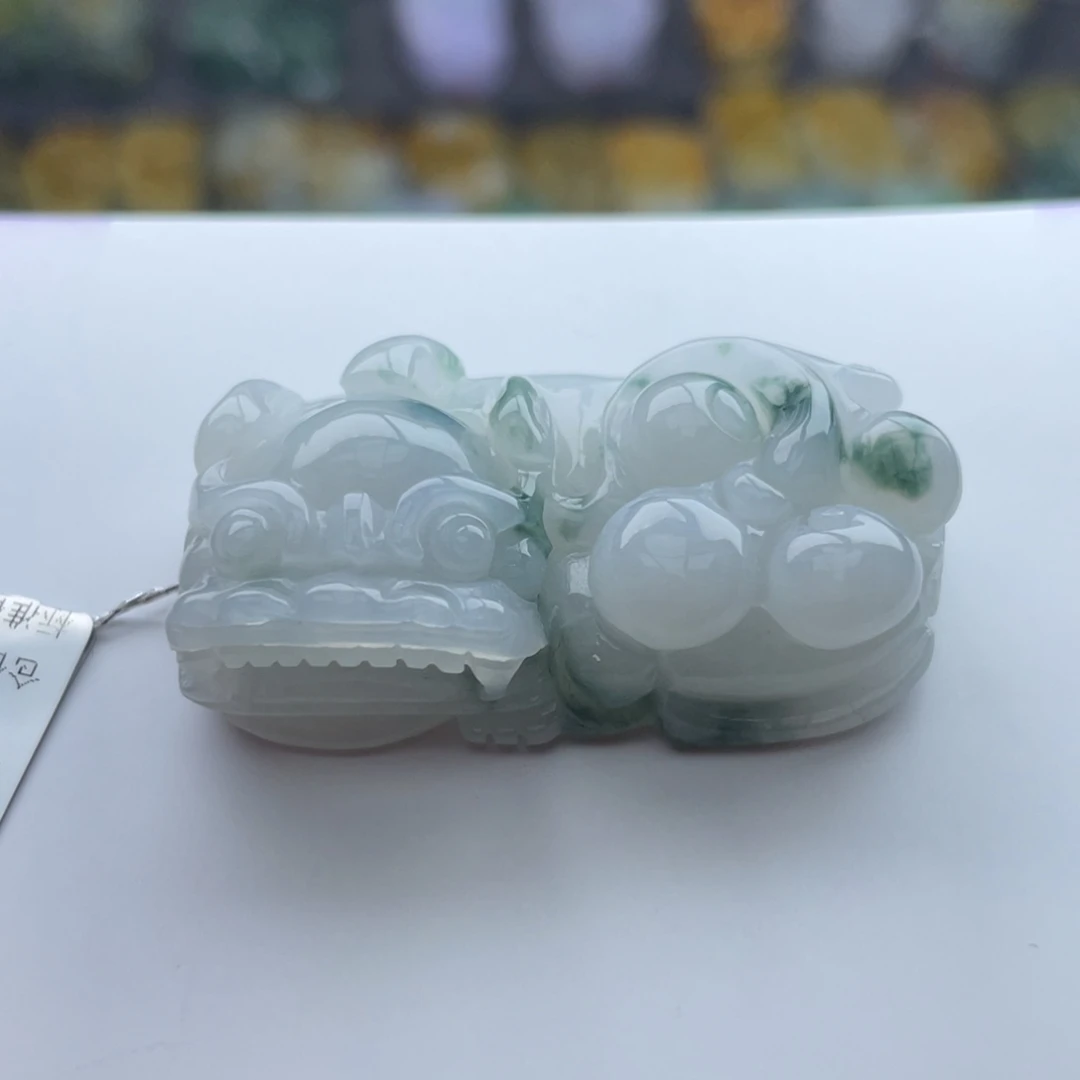 翡翠颈饰未镶嵌貔貅